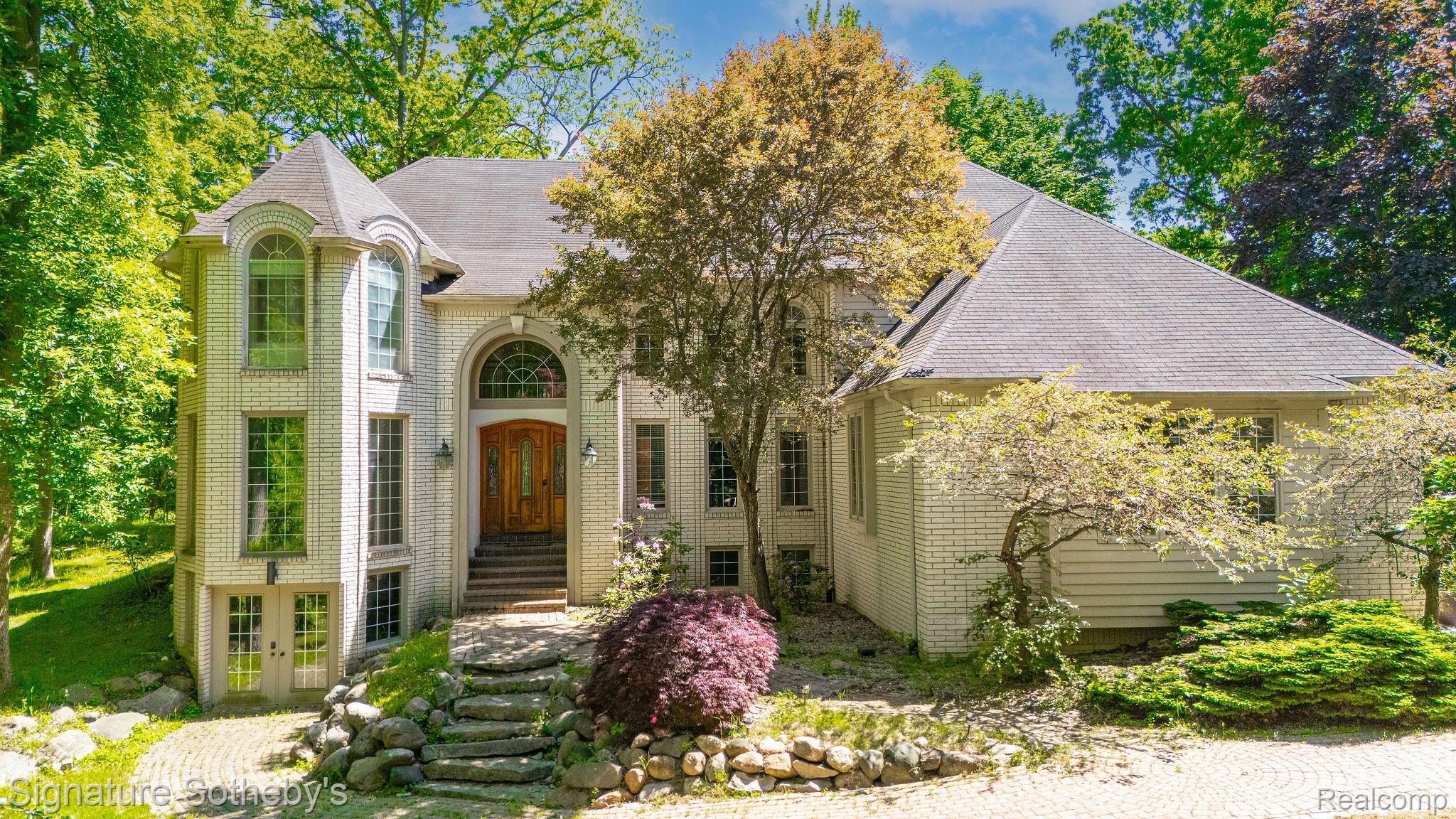 2855 Cranbrook Ridge Court