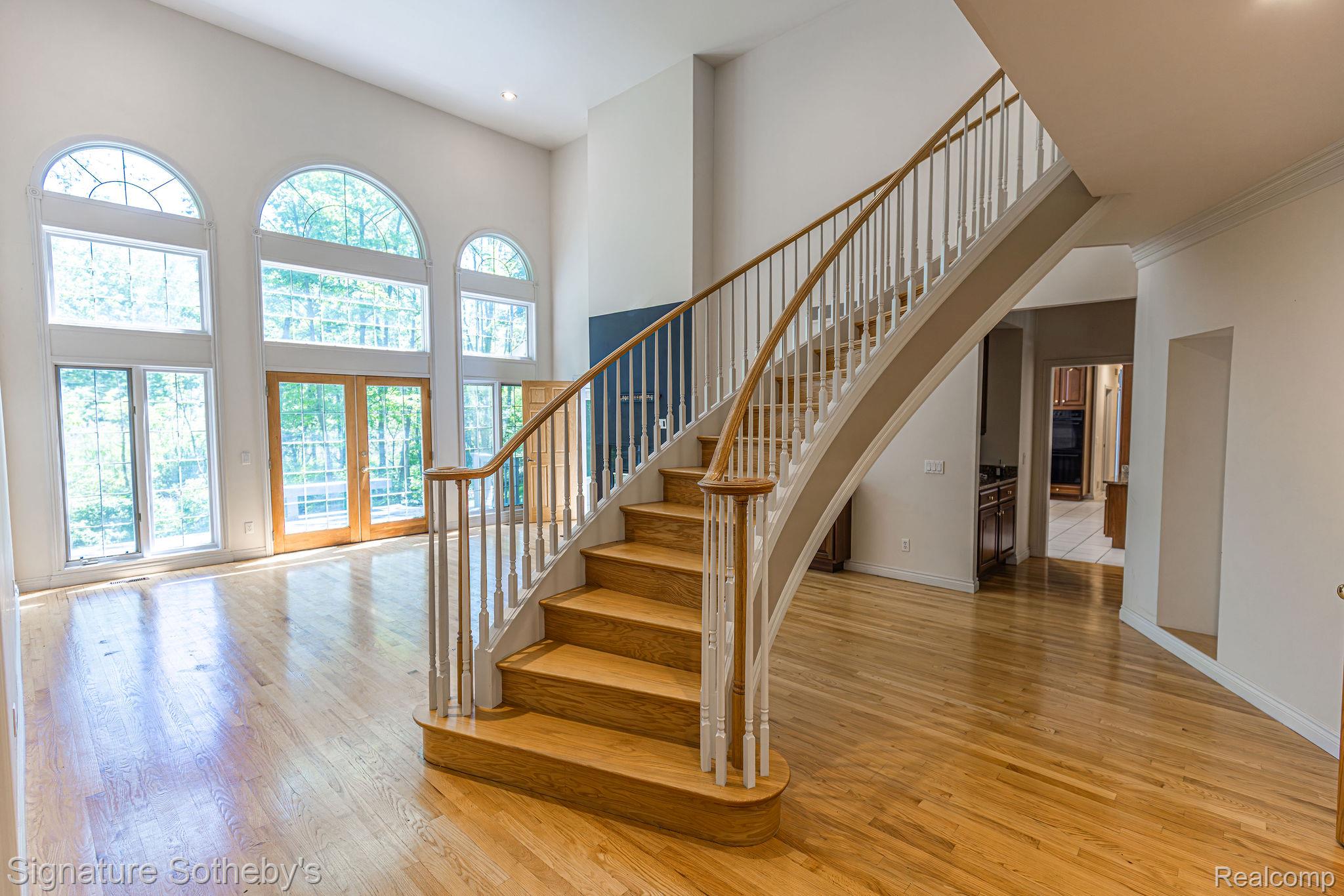 2855 Cranbrook Ridge Court