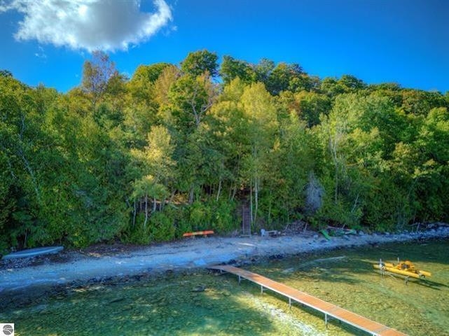 1451 S Bay View Trail