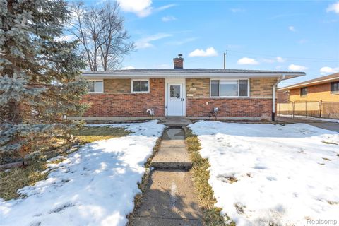 7043 N Wildwood Street Westland City MI 48185