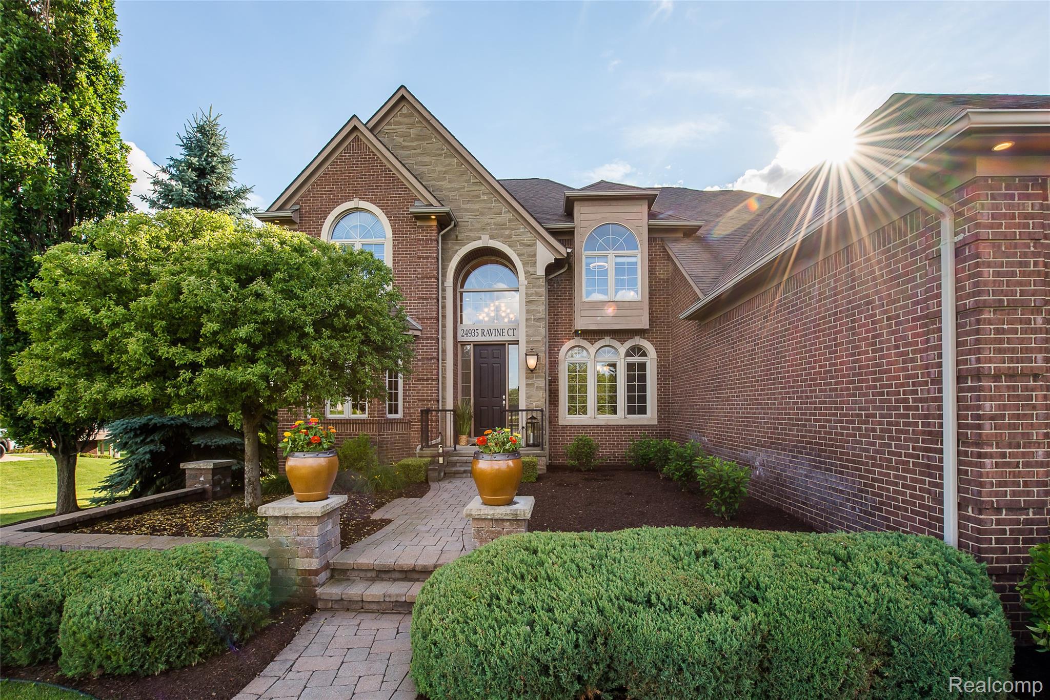 24935 Ravine Drive