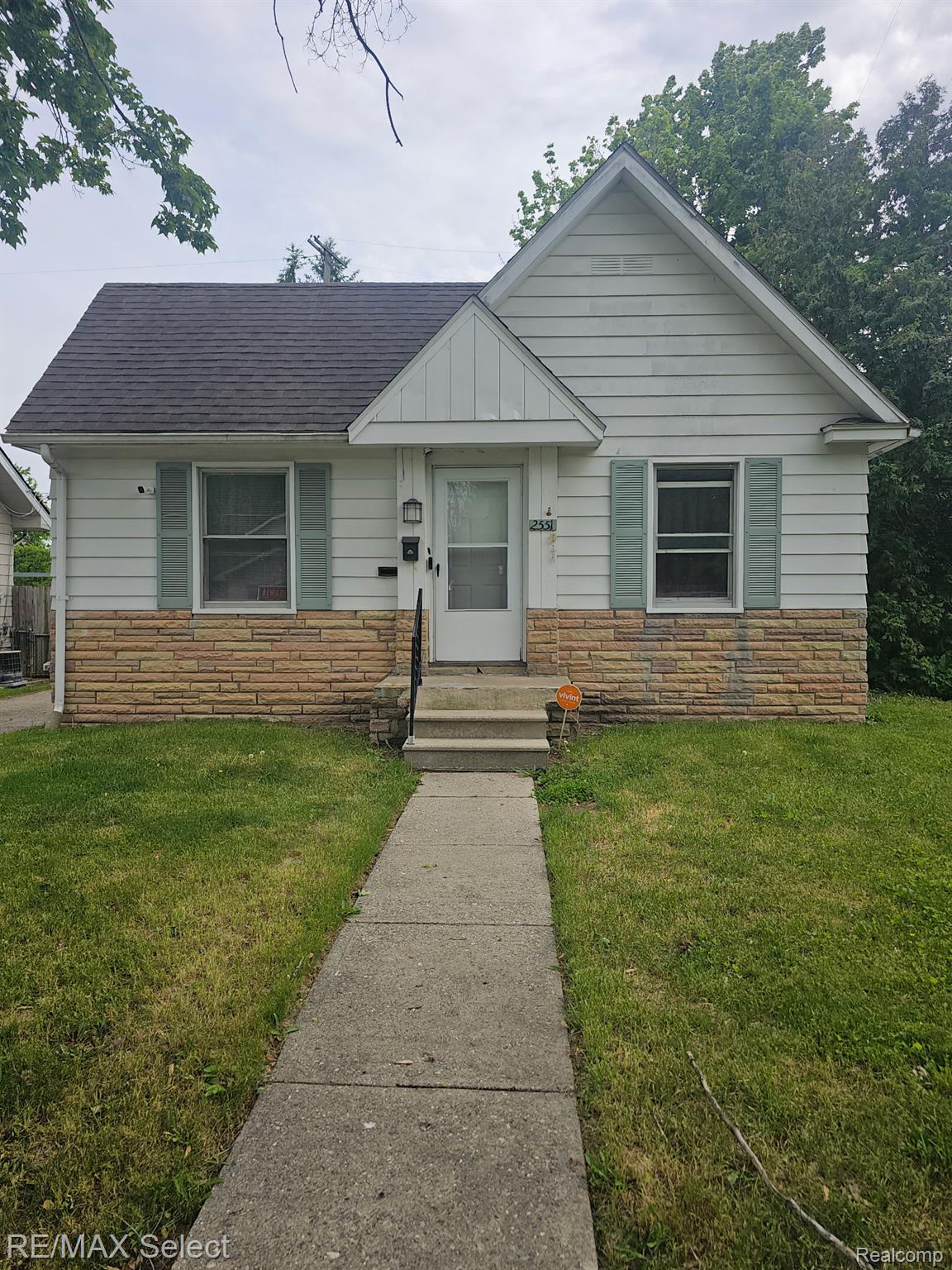 2551 Altoona Street