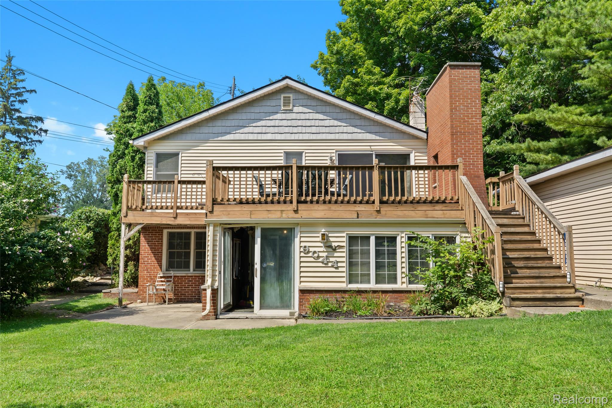 9044 Kemper Drive