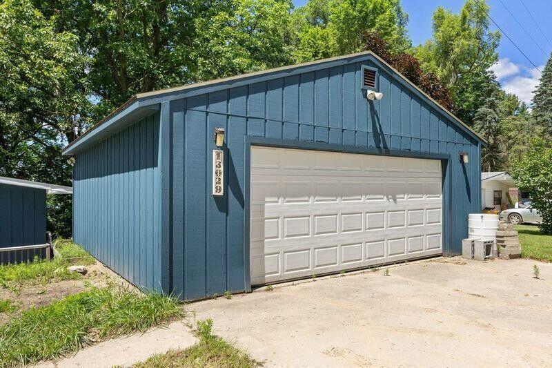 13029 E Heights Road