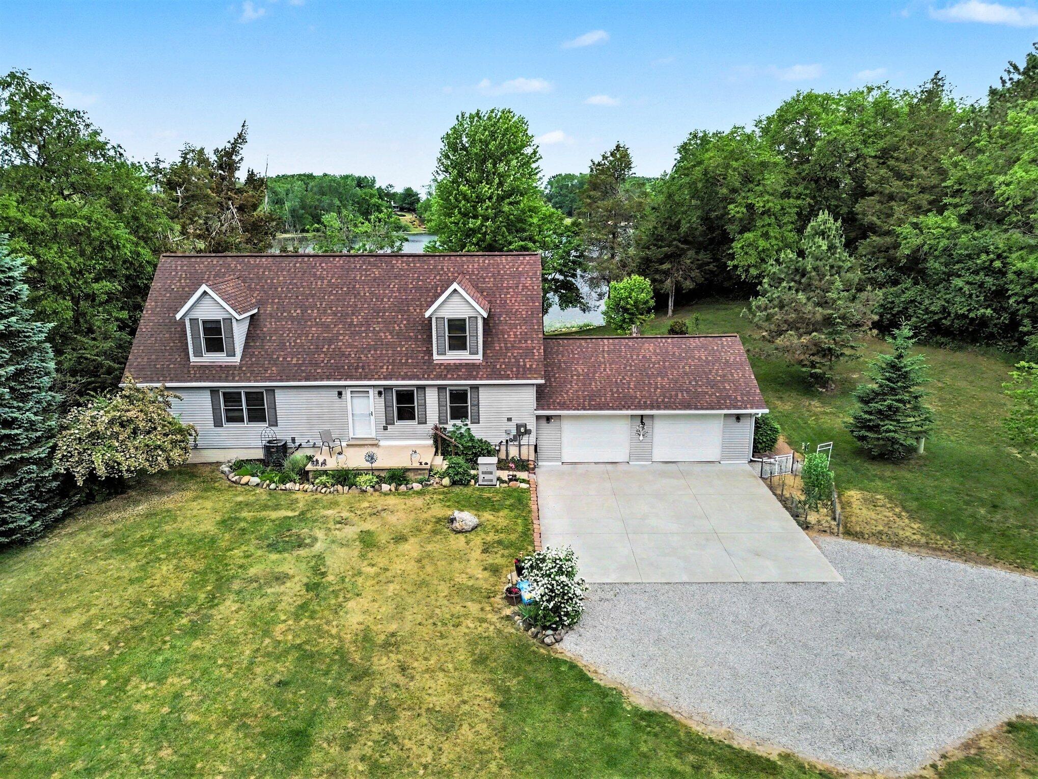 10130 Emerald Court