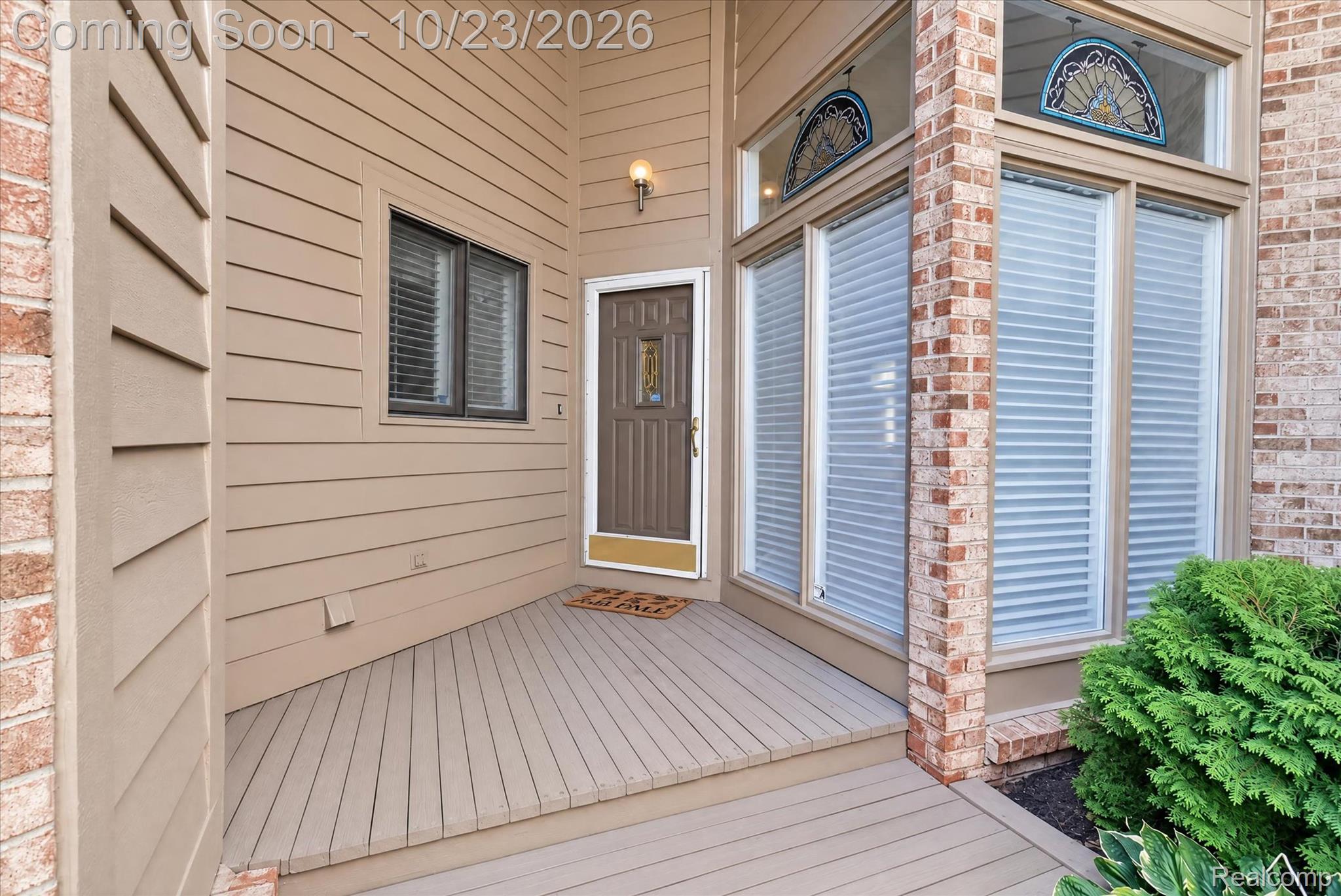 30255 N Meadowridge