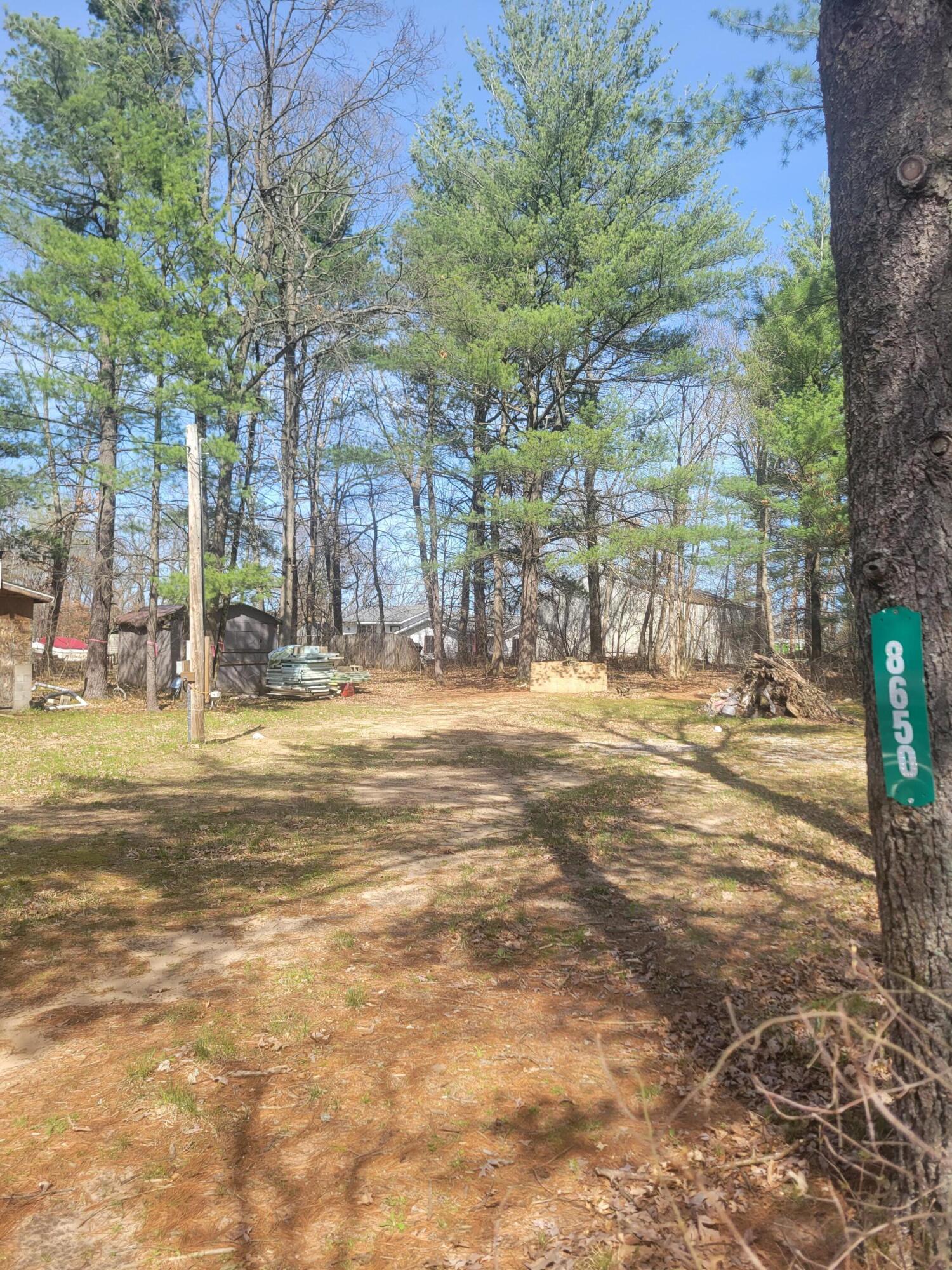 8650 Paw Paw Trail