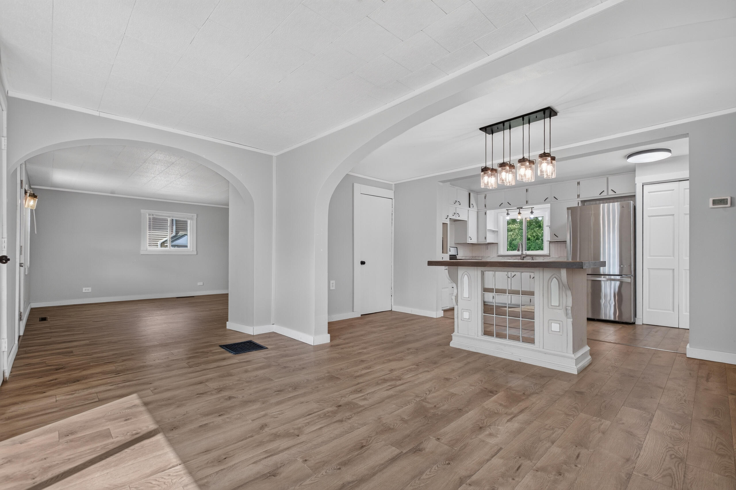 175 S Howell Street