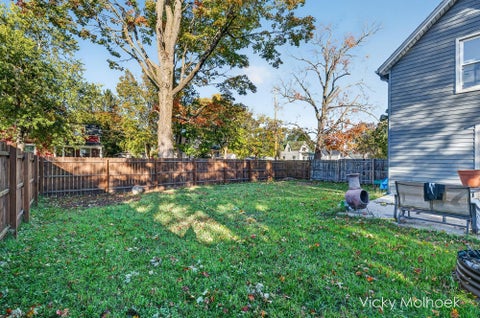 Tiny photo for 221 W Center Street, Belding City, MI 48809 (MLS # 65026054581)