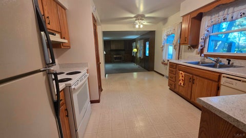Tiny photo for 519 Page Court, Morenci City, MI 49256 (MLS # 56050225453)