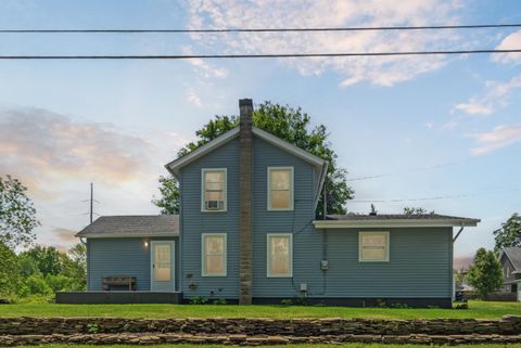 229 WATER ST Grass Lake Village MI 49240