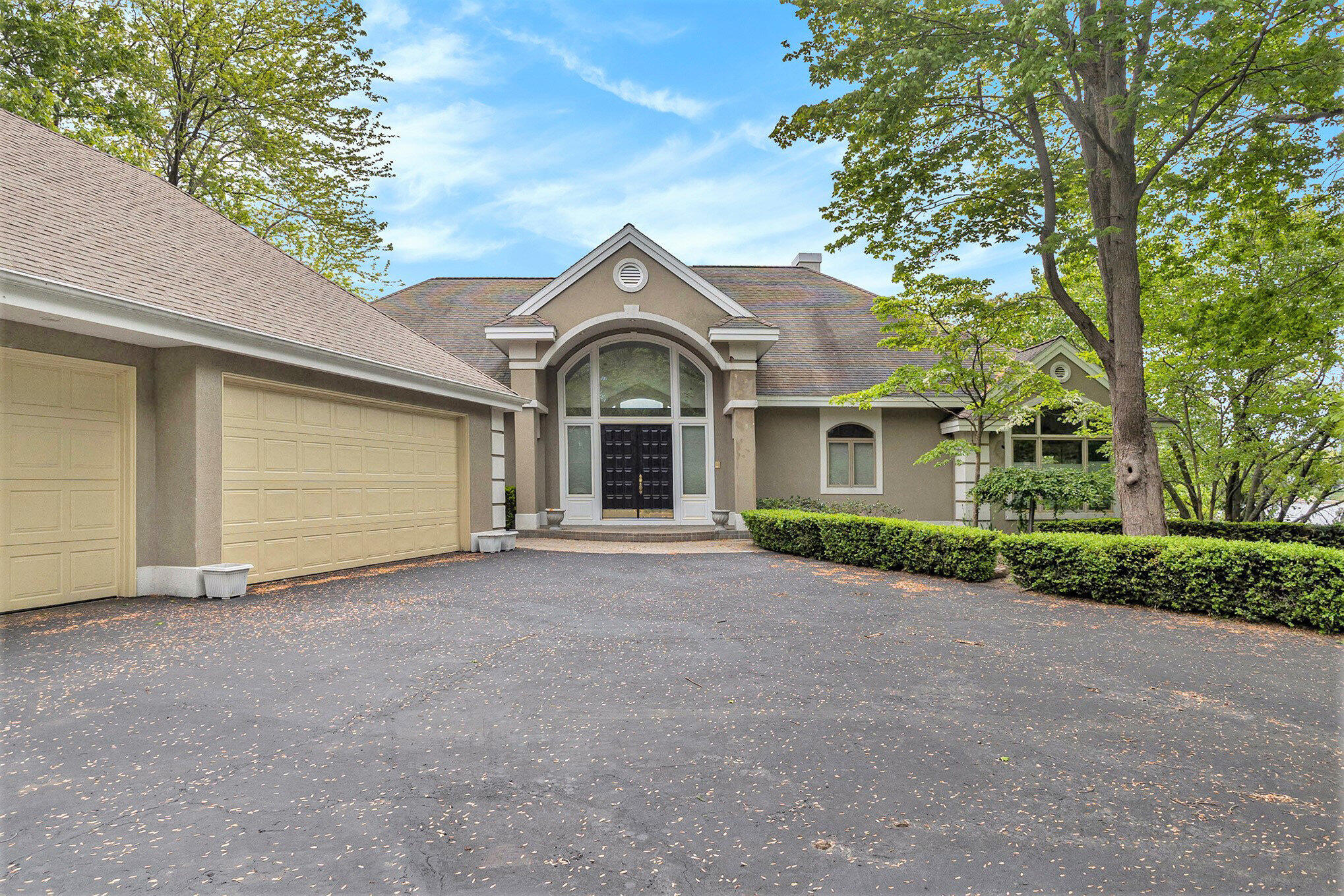 15919 Orchard Point Drive