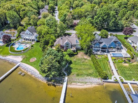 15919 Orchard Point Drive Spring Lake Township MI 49456