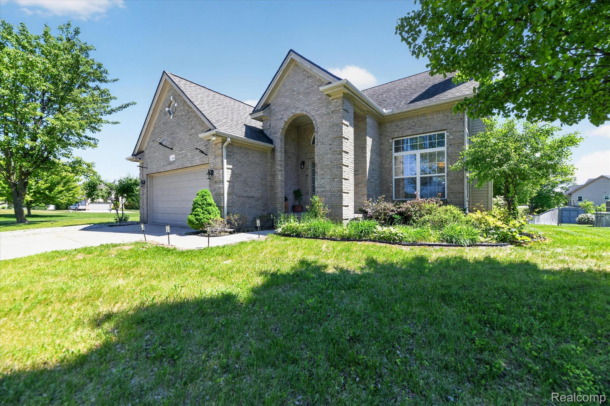 5324 Sequoia Court