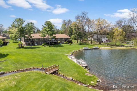 6641 Bella Vista Drive NE Cannon Township MI 49341