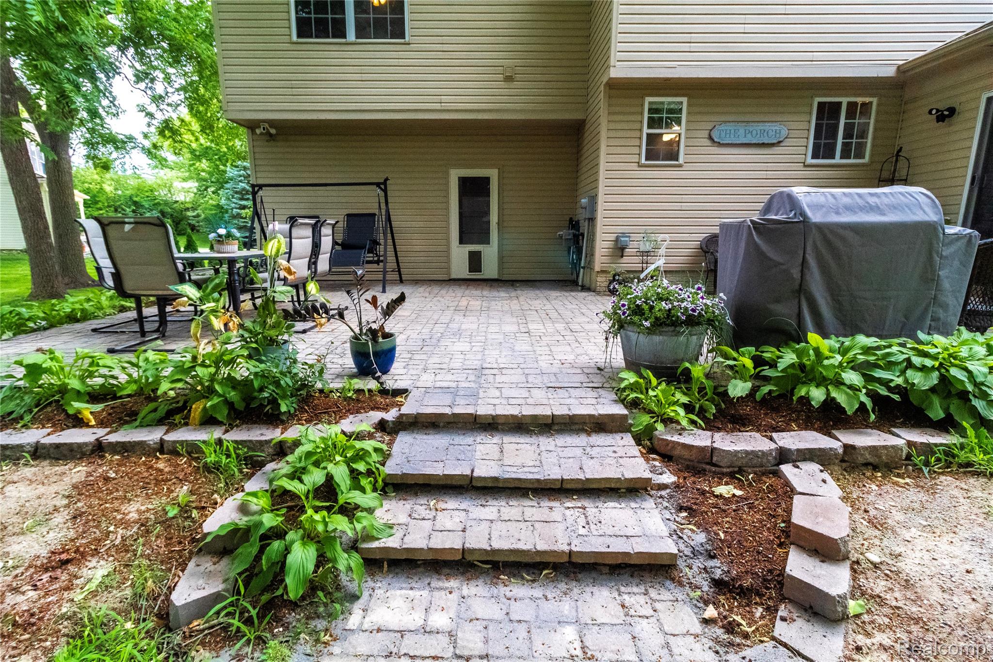 8314 Mill Pointe Court