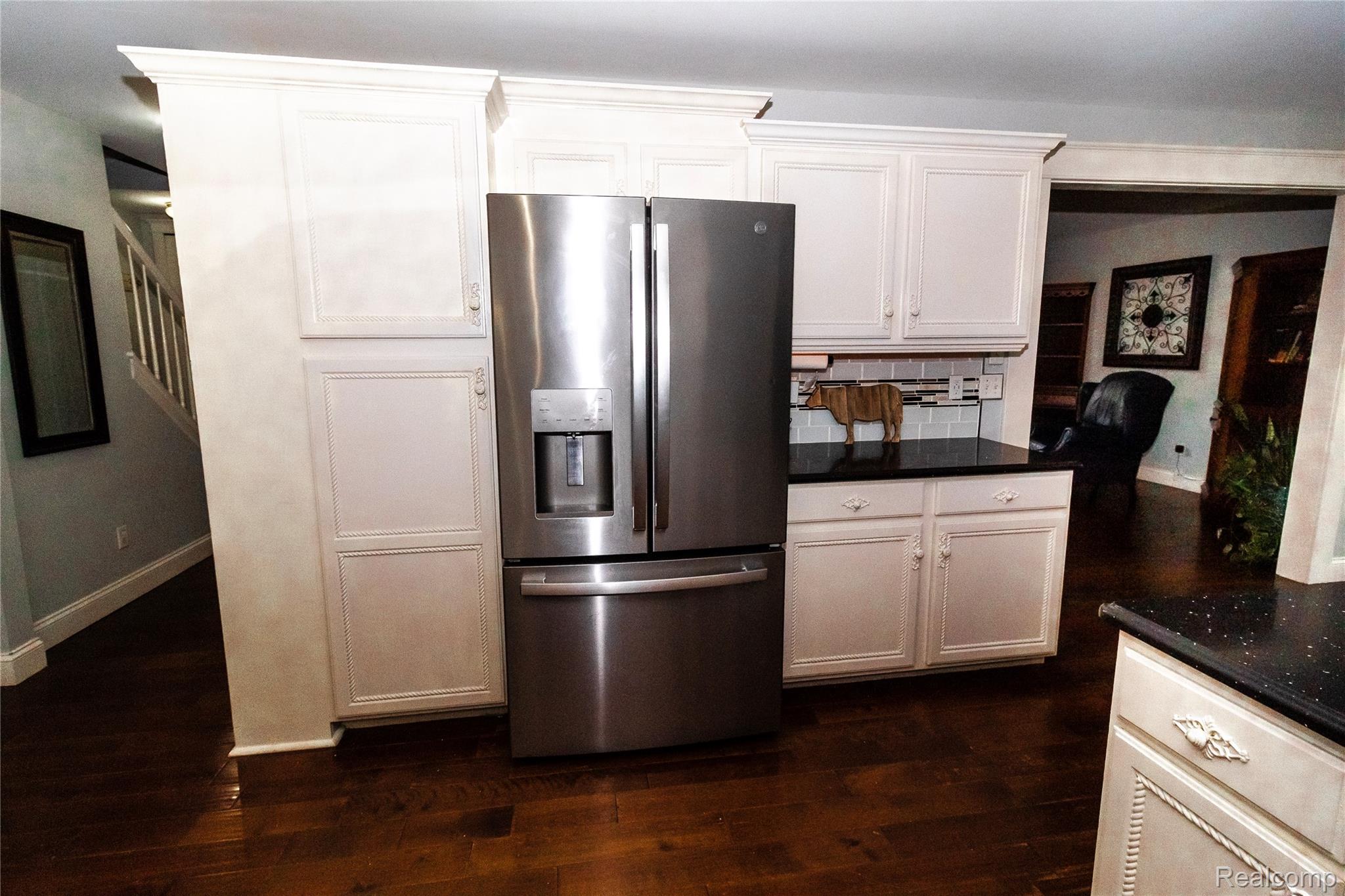 8314 Mill Pointe Court