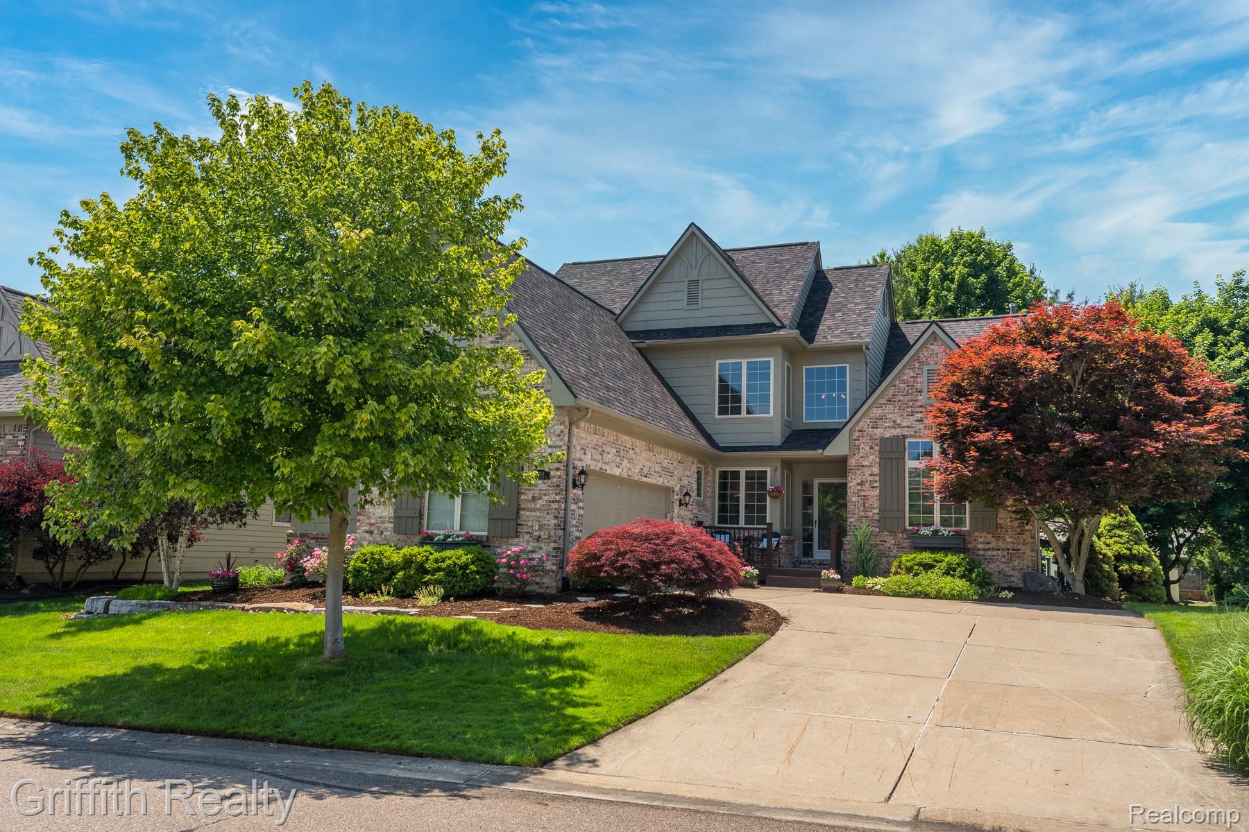4464 Villa France Drive