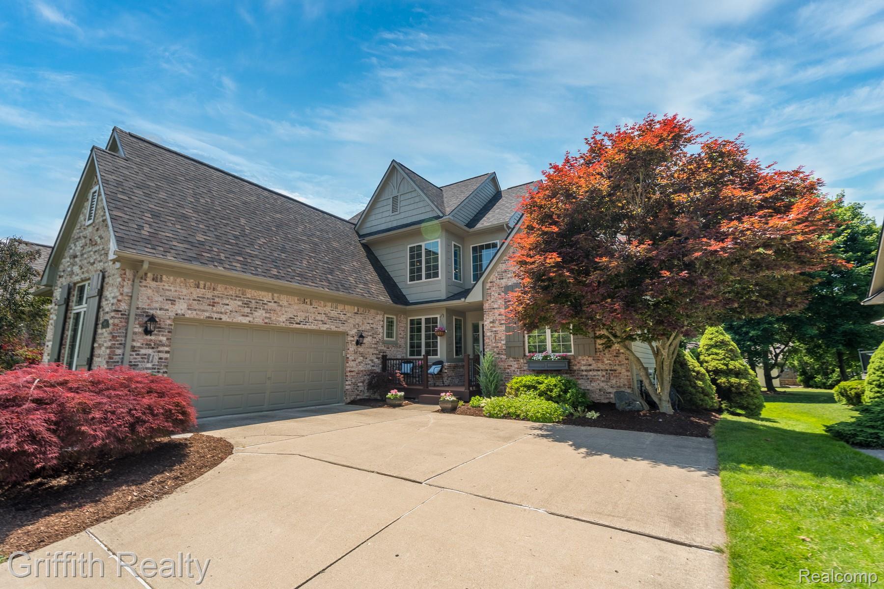 4464 Villa France Drive