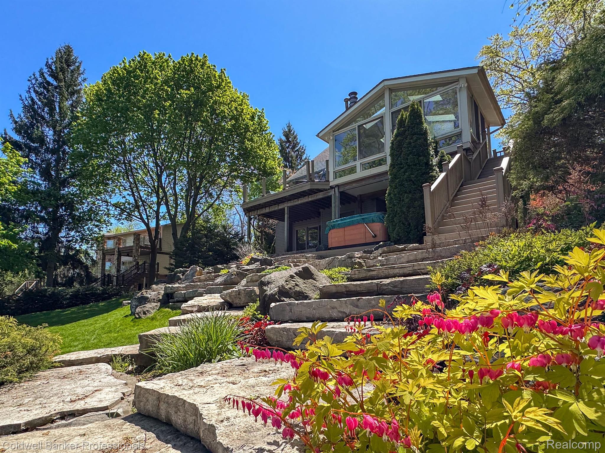 2660 SILVERDOWN Court