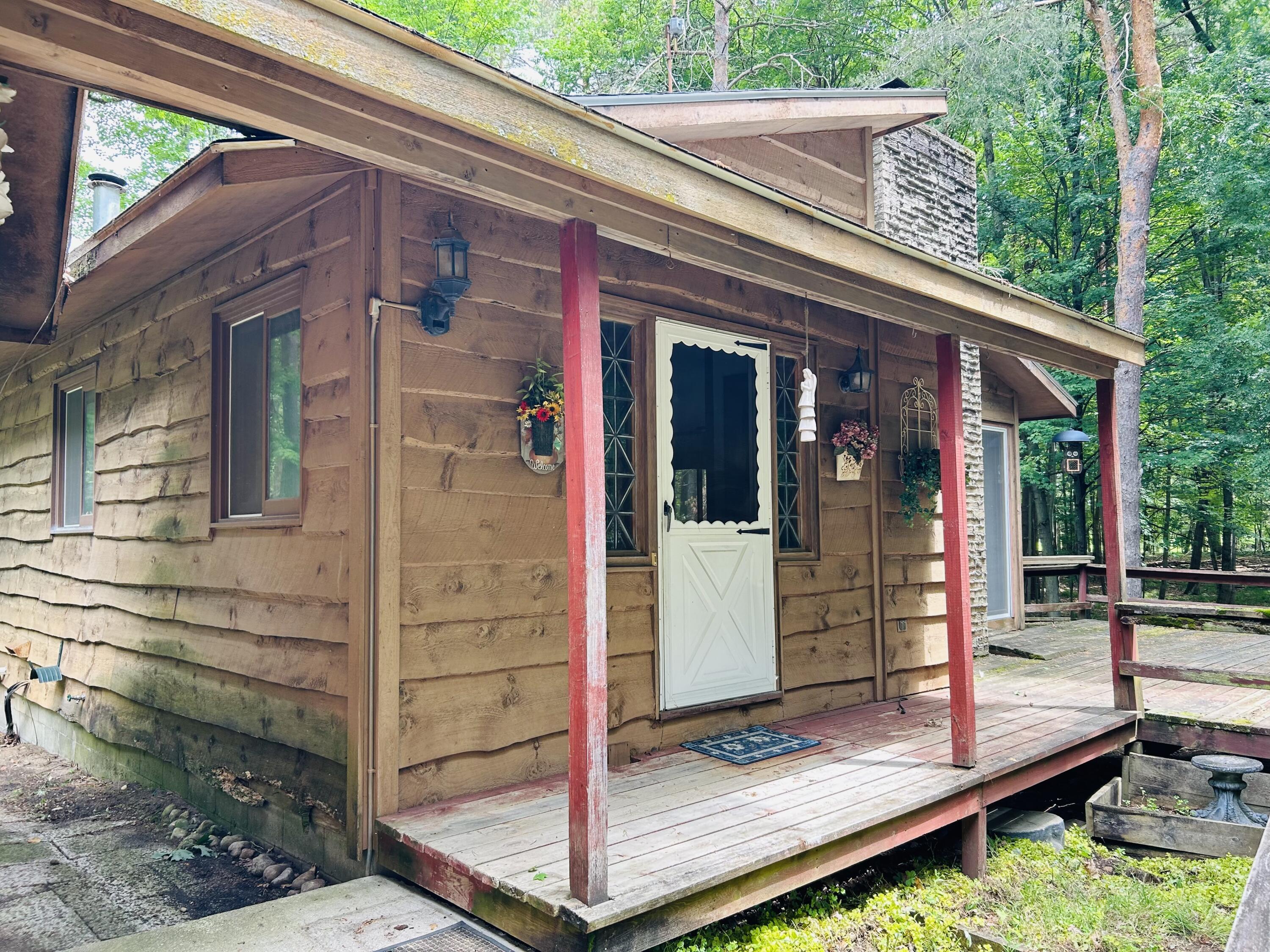 8670 Mohawk Court