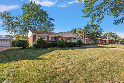 Tiny photo for 8860 Kidley Drive, Sterling Heights City, MI 48314 (MLS # 20261068678)