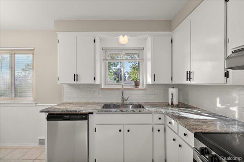 Tiny photo for 8860 Kidley Drive, Sterling Heights City, MI 48314 (MLS # 20261068678)