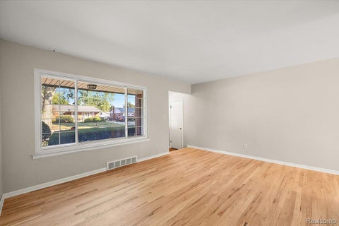 Tiny photo for 8860 Kidley Drive, Sterling Heights City, MI 48314 (MLS # 20261068678)