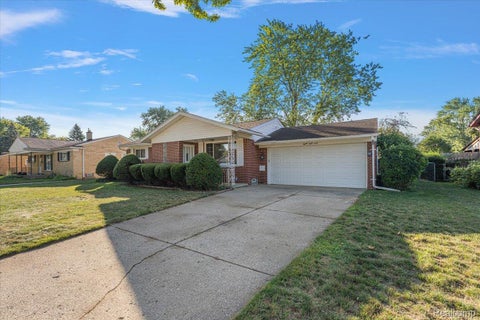 Tiny photo for 8860 Kidley Drive, Sterling Heights City, MI 48314 (MLS # 20261068678)
