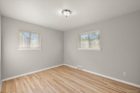 Tiny photo for 8860 Kidley Drive, Sterling Heights City, MI 48314 (MLS # 20261068678)