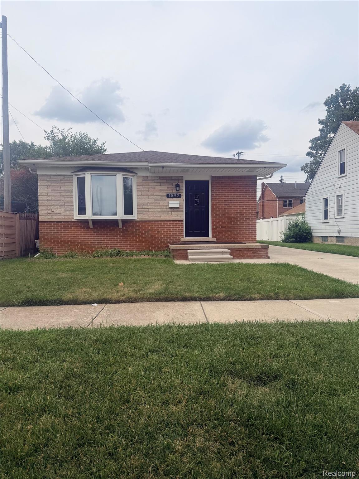 1092 Poplar Court