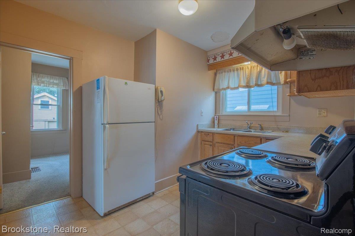 511 Woodcrest Drive