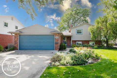 Photo of 36419 Sunnydale Street, Livonia City, MI 48154 (MLS # 58050223089)