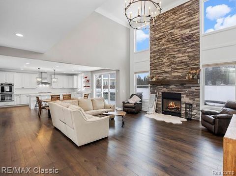 1994 Charles Court Milford Charter Township MI 48380