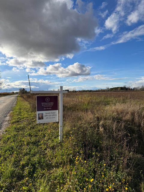 00 Weber Road Columbus Township MI 48063