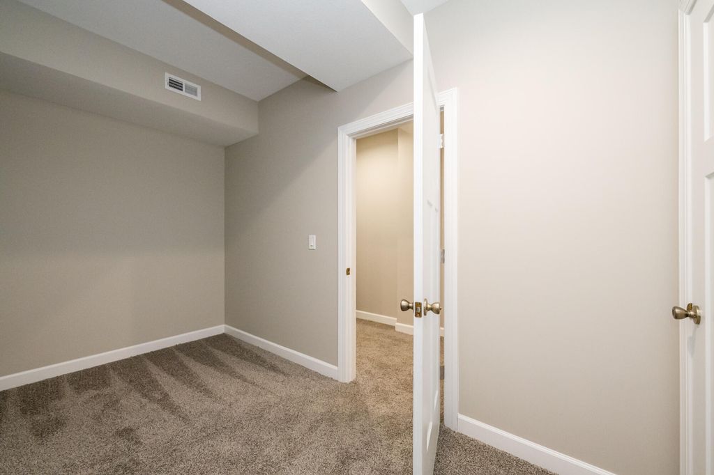 listing image 50