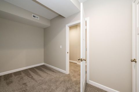listing image 50