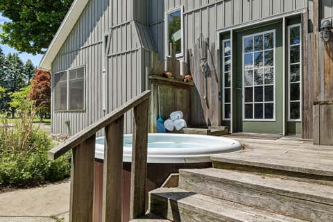 Tiny photo for 8467 S Scottdale Road, Oronoko Charter Township, MI 49103 (MLS # 69026044056)