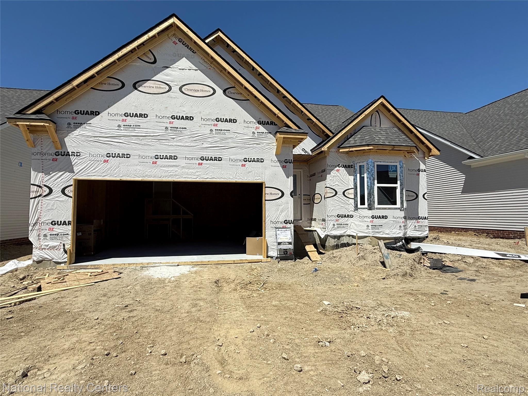 305 Devonshire Drive 8