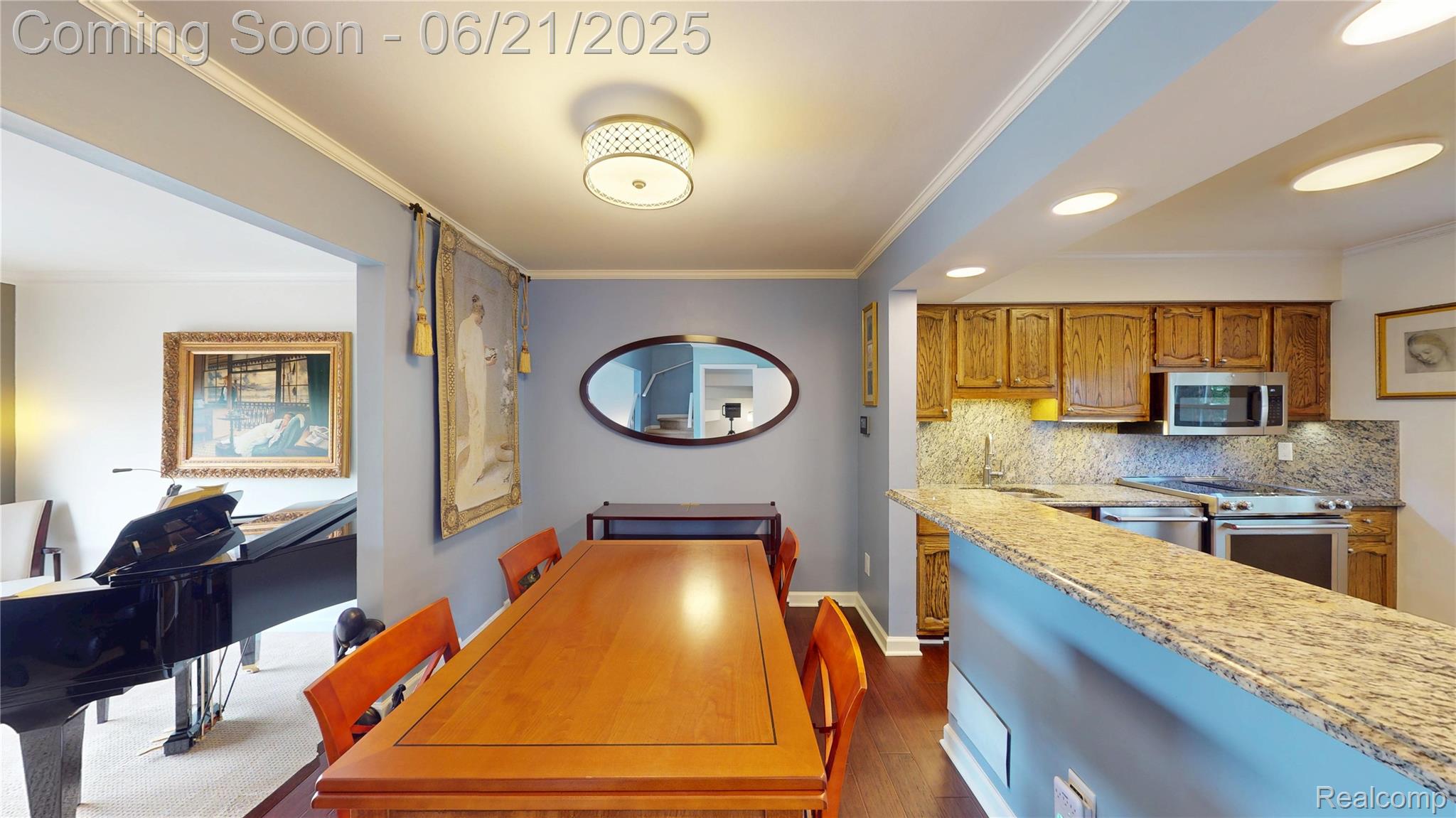 42341 Amboy Court