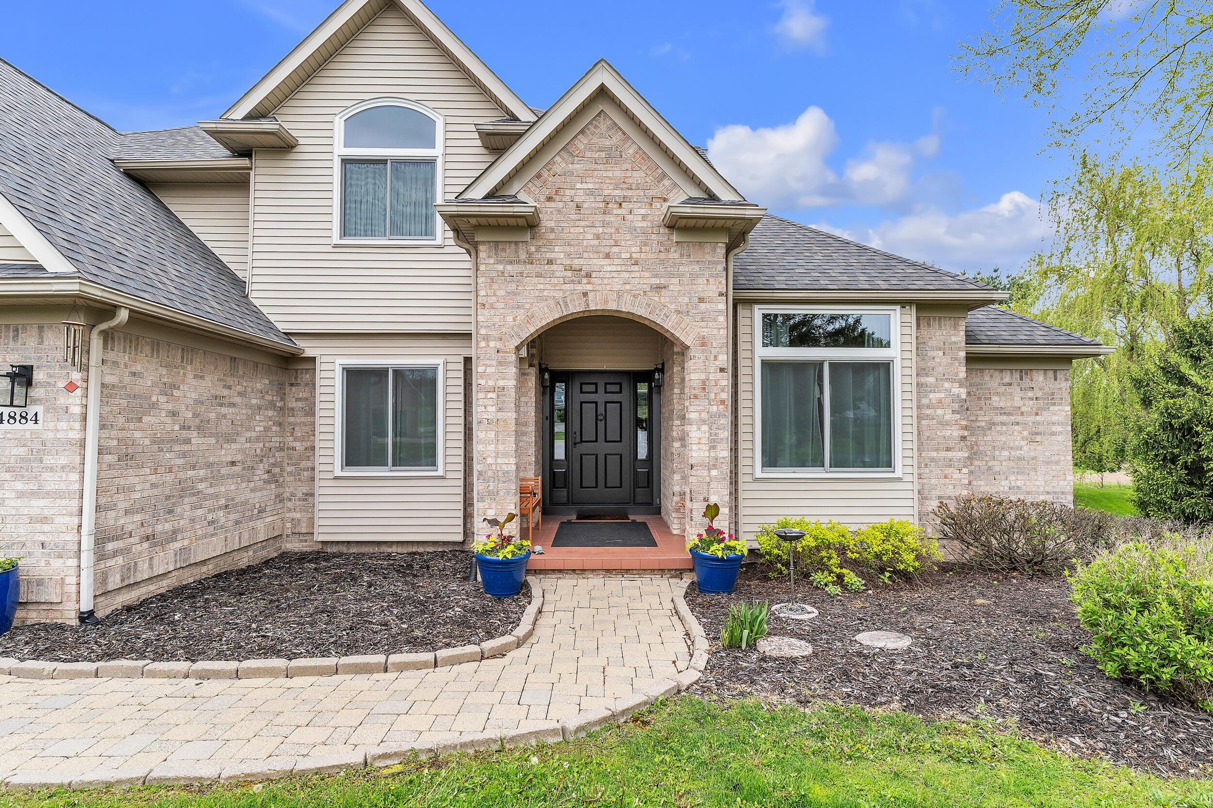 4884 Troon Court