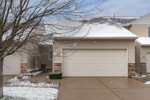 1361 S Village Circle Oshtemo Charter Township MI 49009