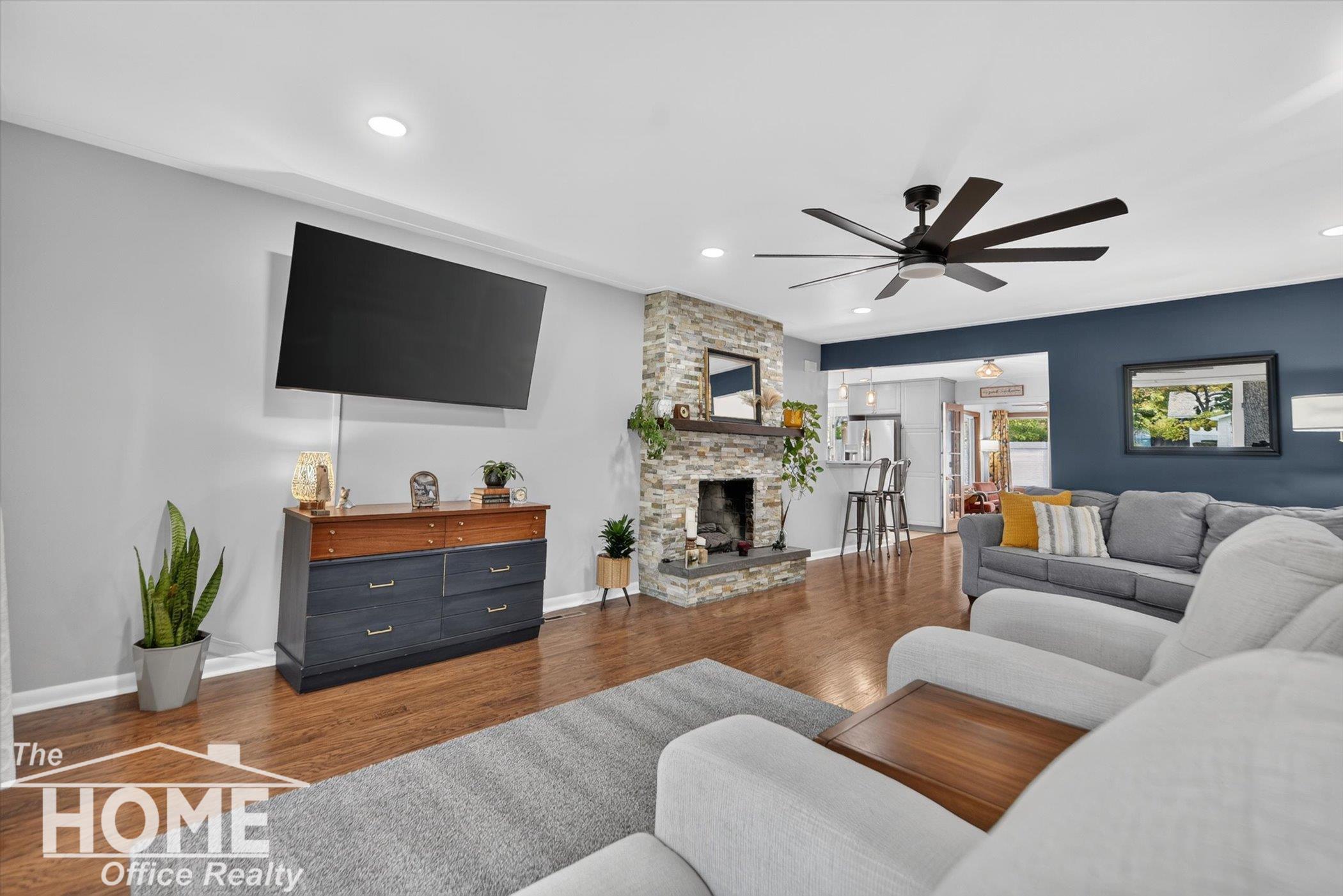 516 Clark Street