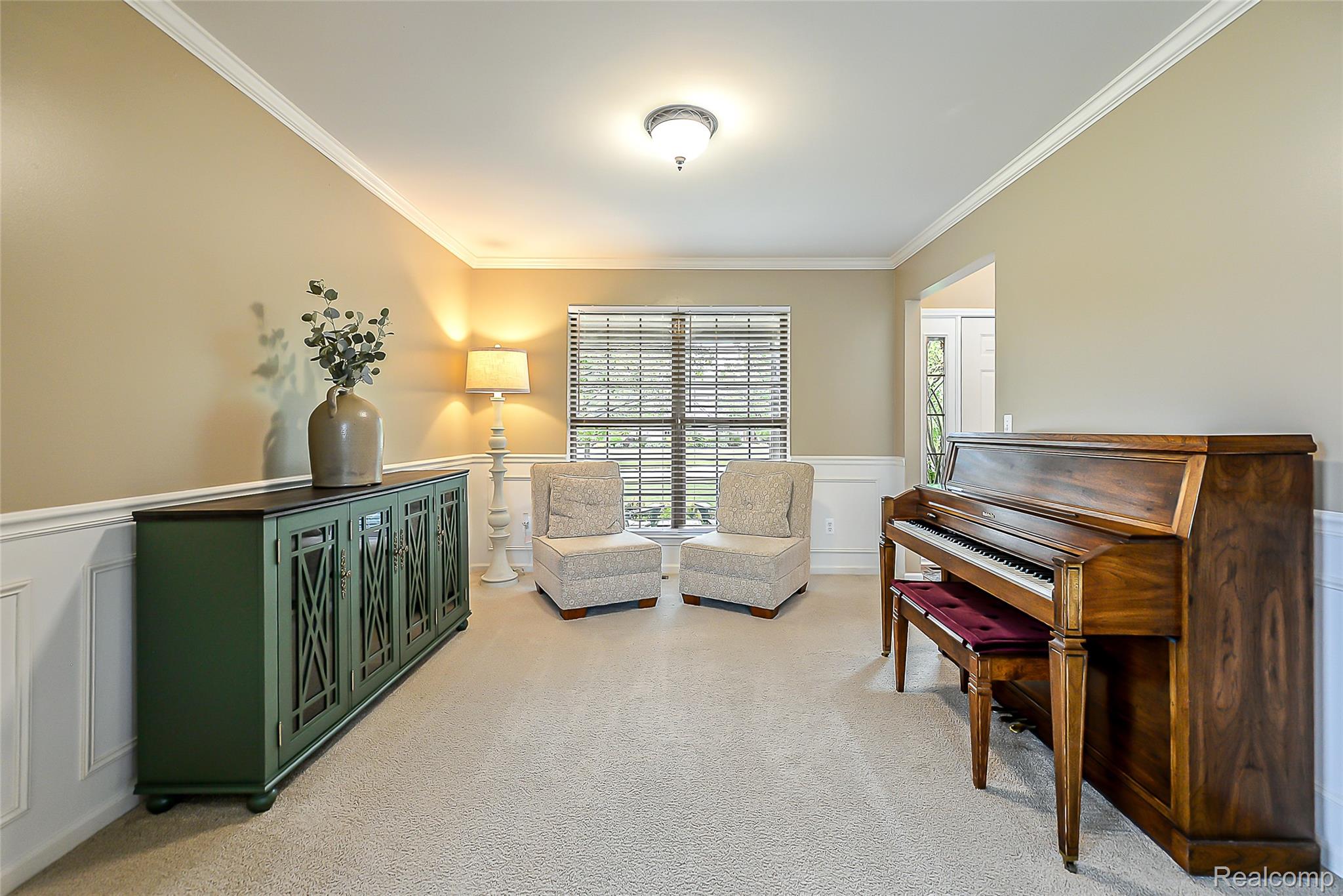 58724 Carriage Lane
