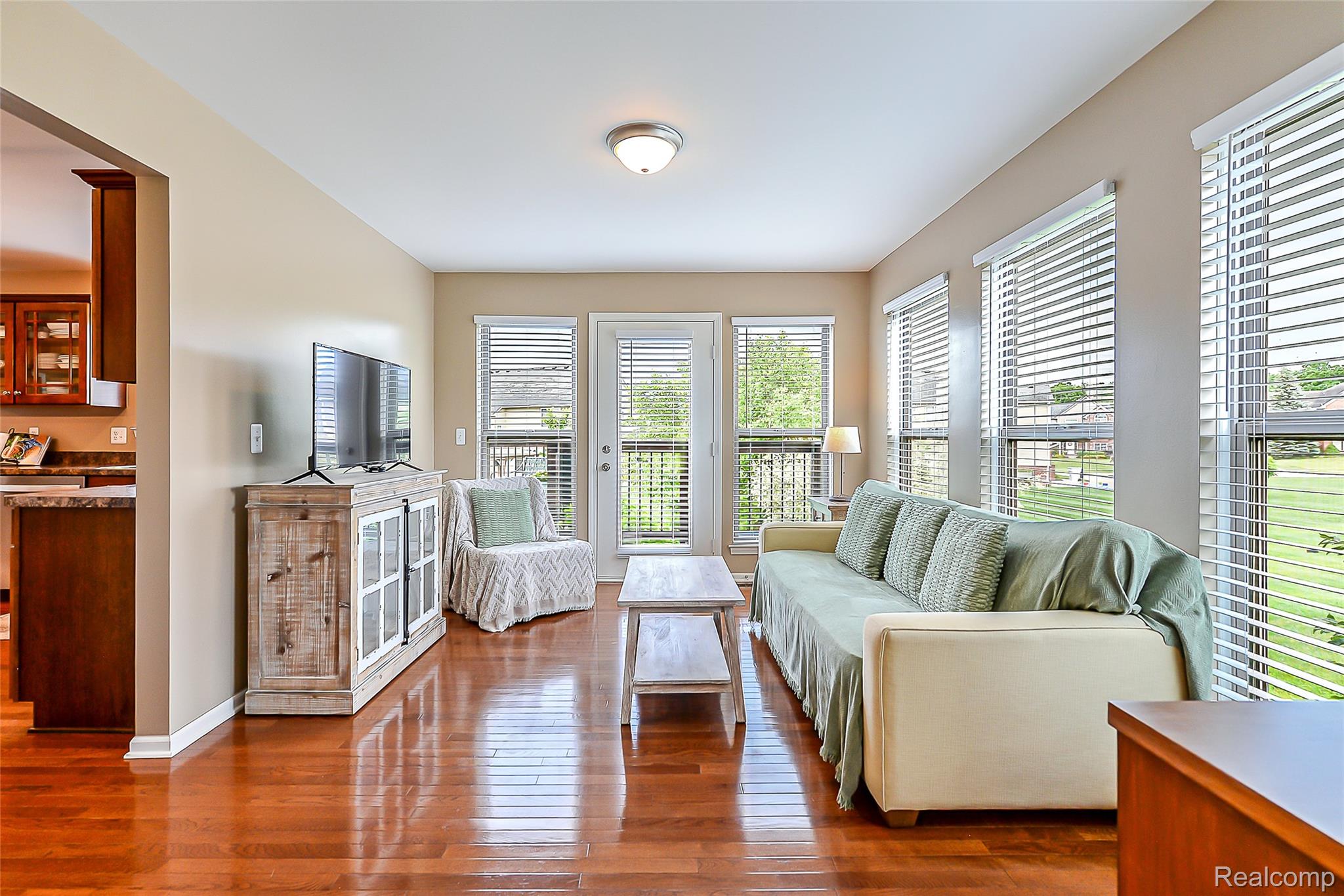 58724 Carriage Lane