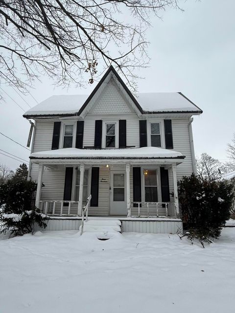 314 Cleveland Street Castleton Township MI 49073