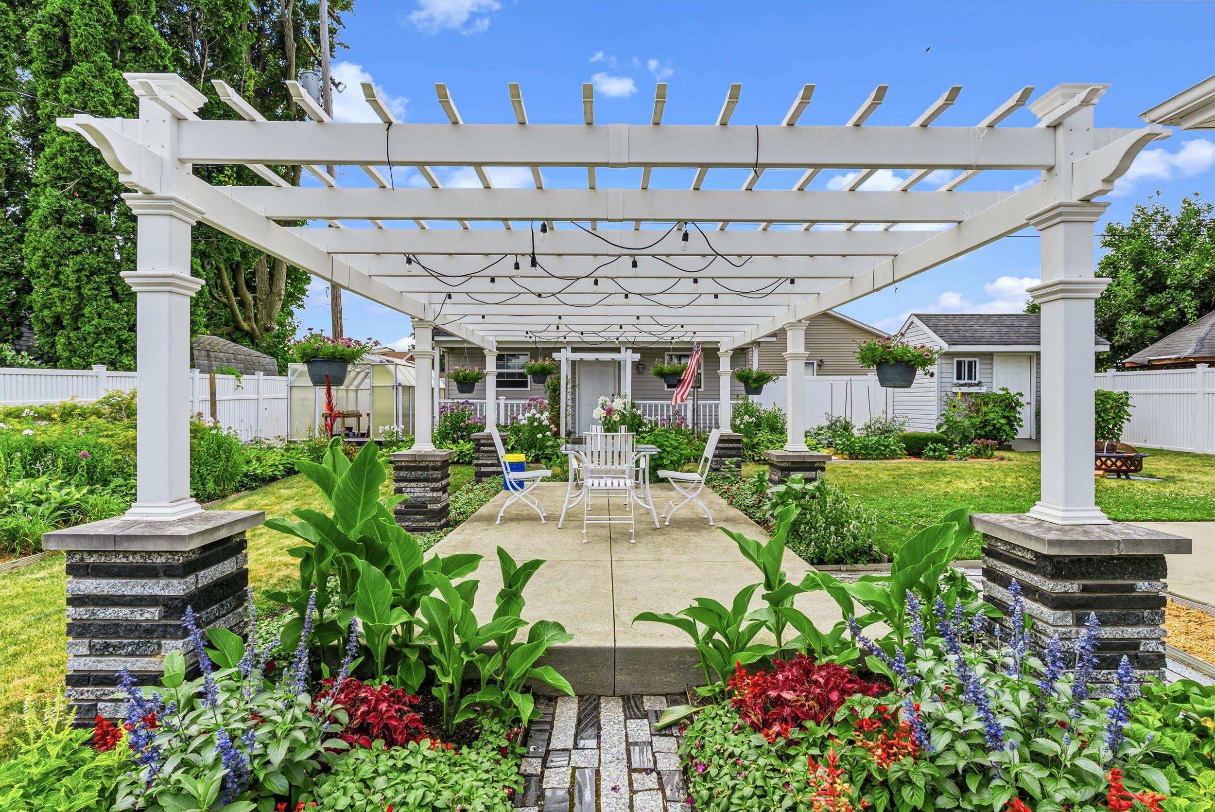 5240 Durwood Dr Other