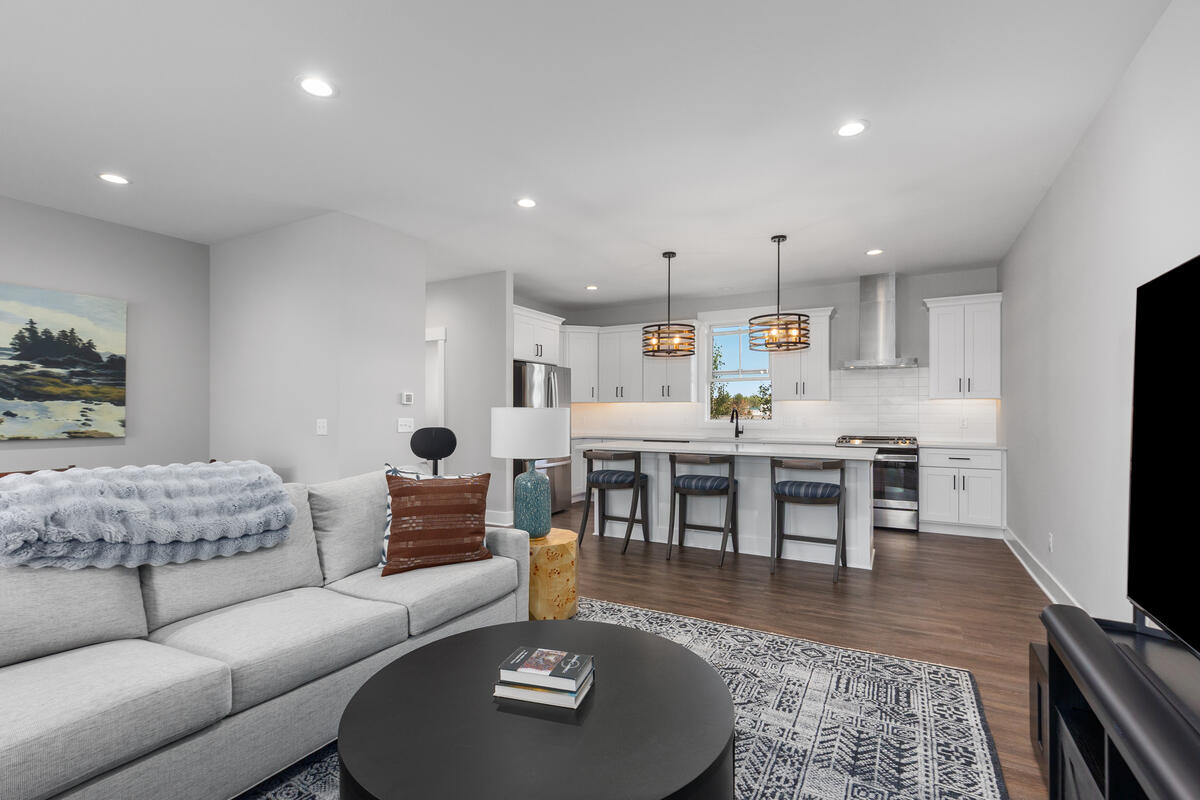 7033 Ada Depot Drive SE