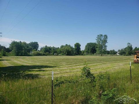 Vacant Land Garfield Road Pinconning City MI 48650