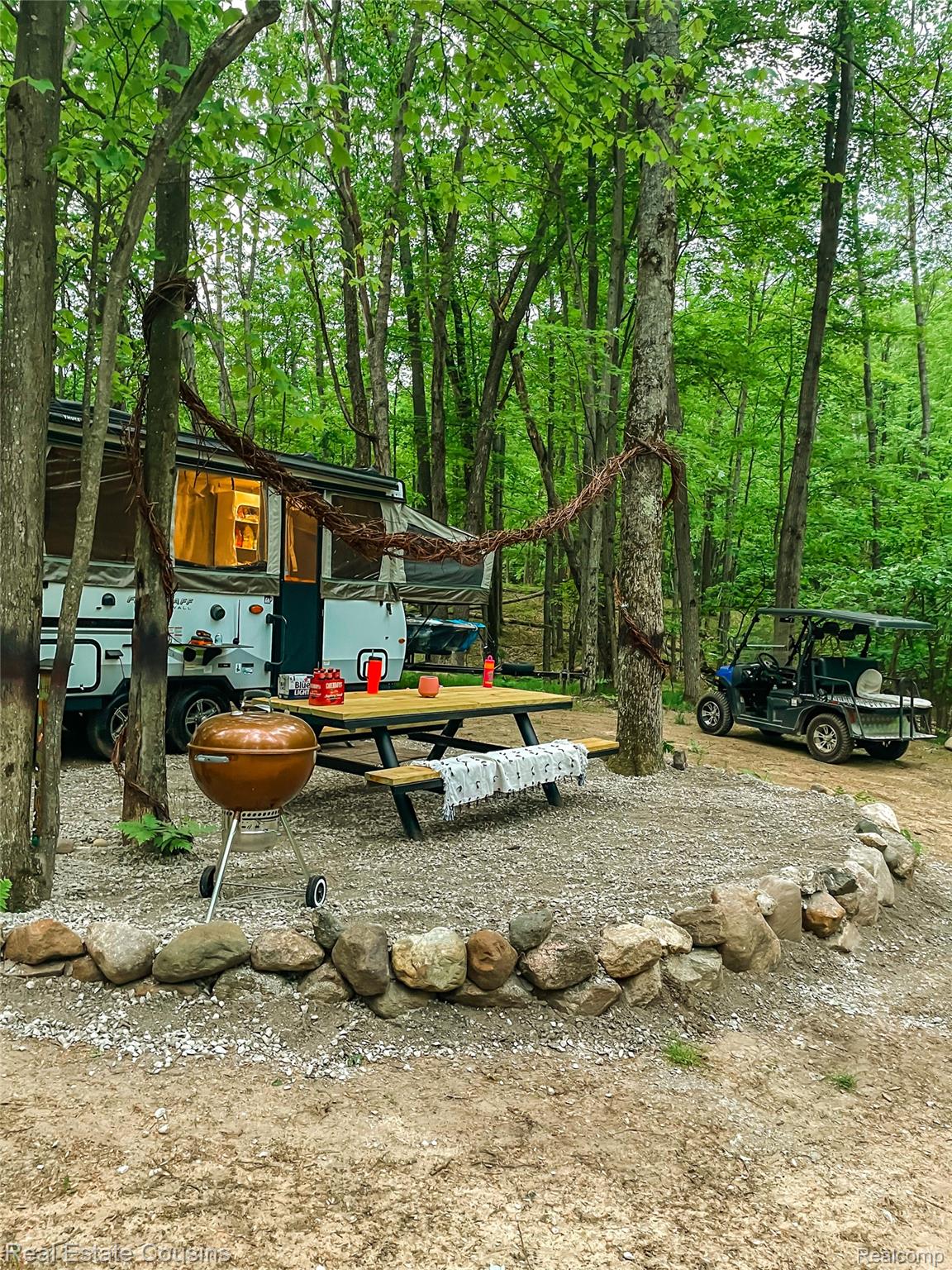 315 Wolf Lane